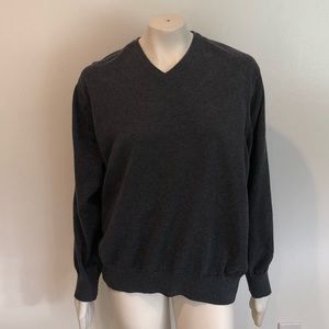 Men’s Izod Gray Sweater. 2XL. Excellent condition